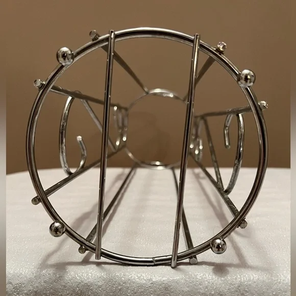 Chrome Toilet Paper Holder - UGC - Picture 2 of 5